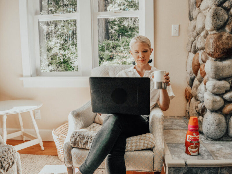 How to Balance Life as a Work From Home Mom!